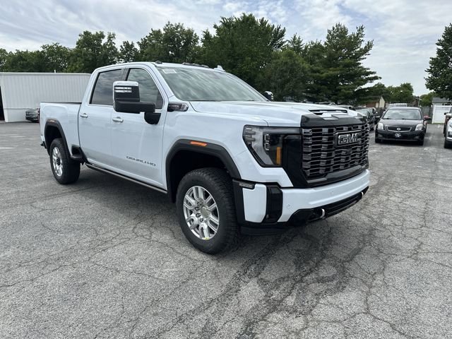 New 2026 GMC Sierra 3500 Denali Ultimate w/ LPO, Black Badging Package AWD/4WD image 11