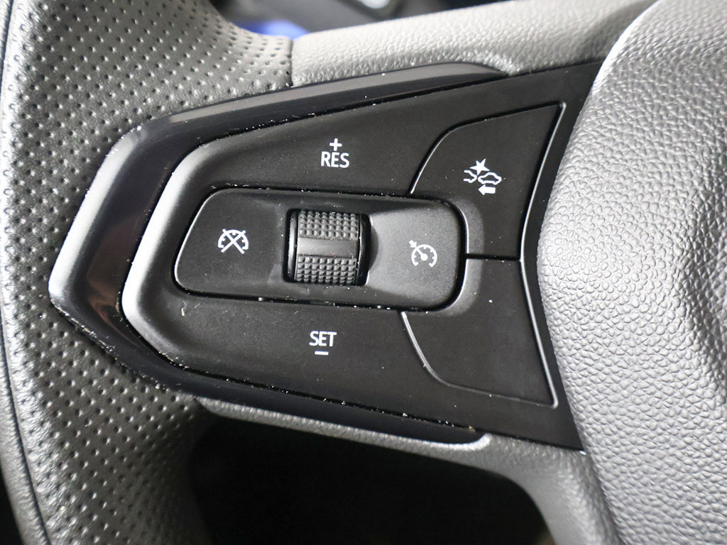 Used 2026 Chevrolet Trax LT FWD image 31