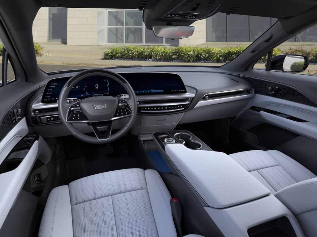 New 2026 Cadillac Lyriq Premium Sport w/ LPO, Floor Liner Package AWD/4WD image 15