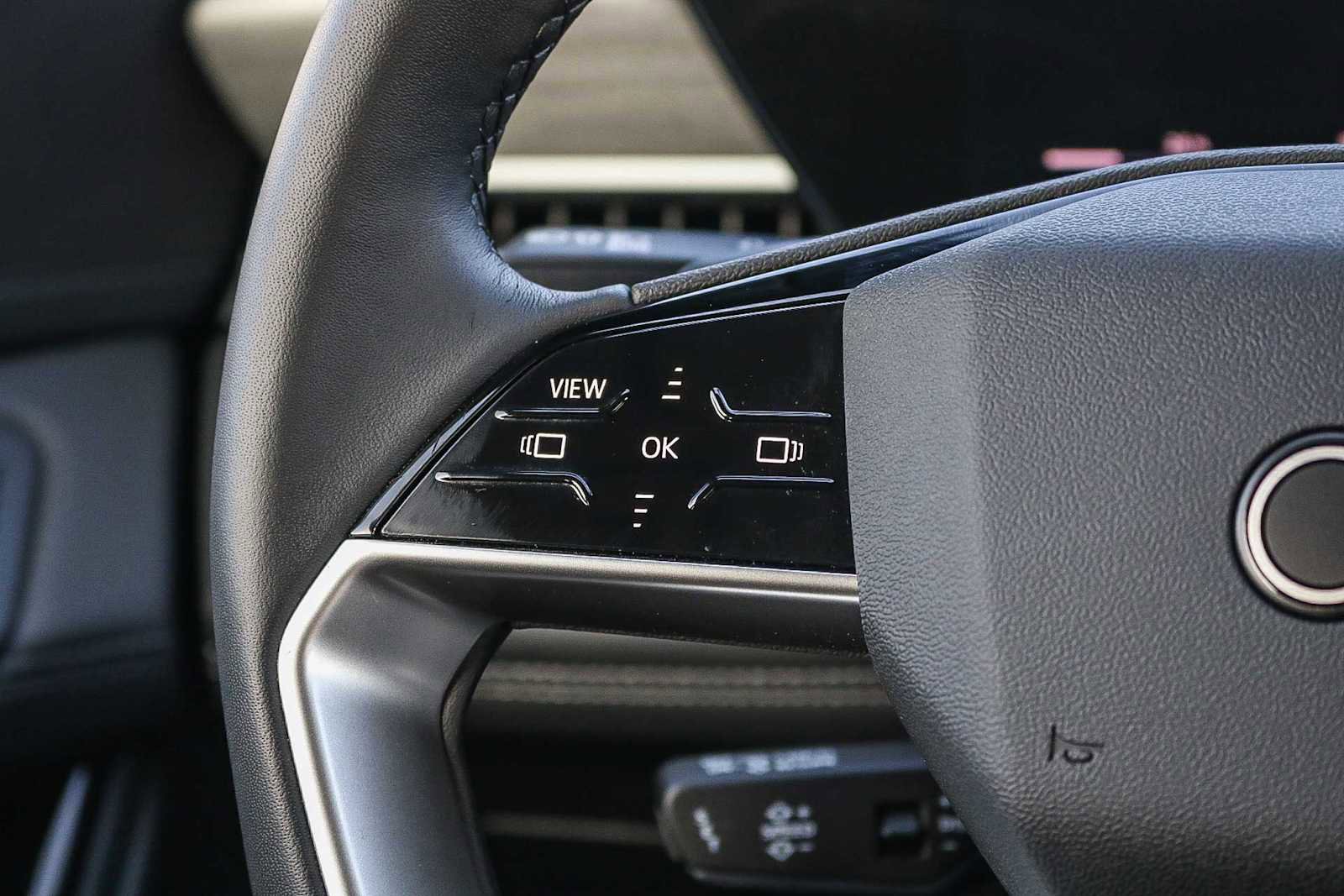 Used 2025 Audi Q6 e-tron Premium w/ Convenience Package image 20