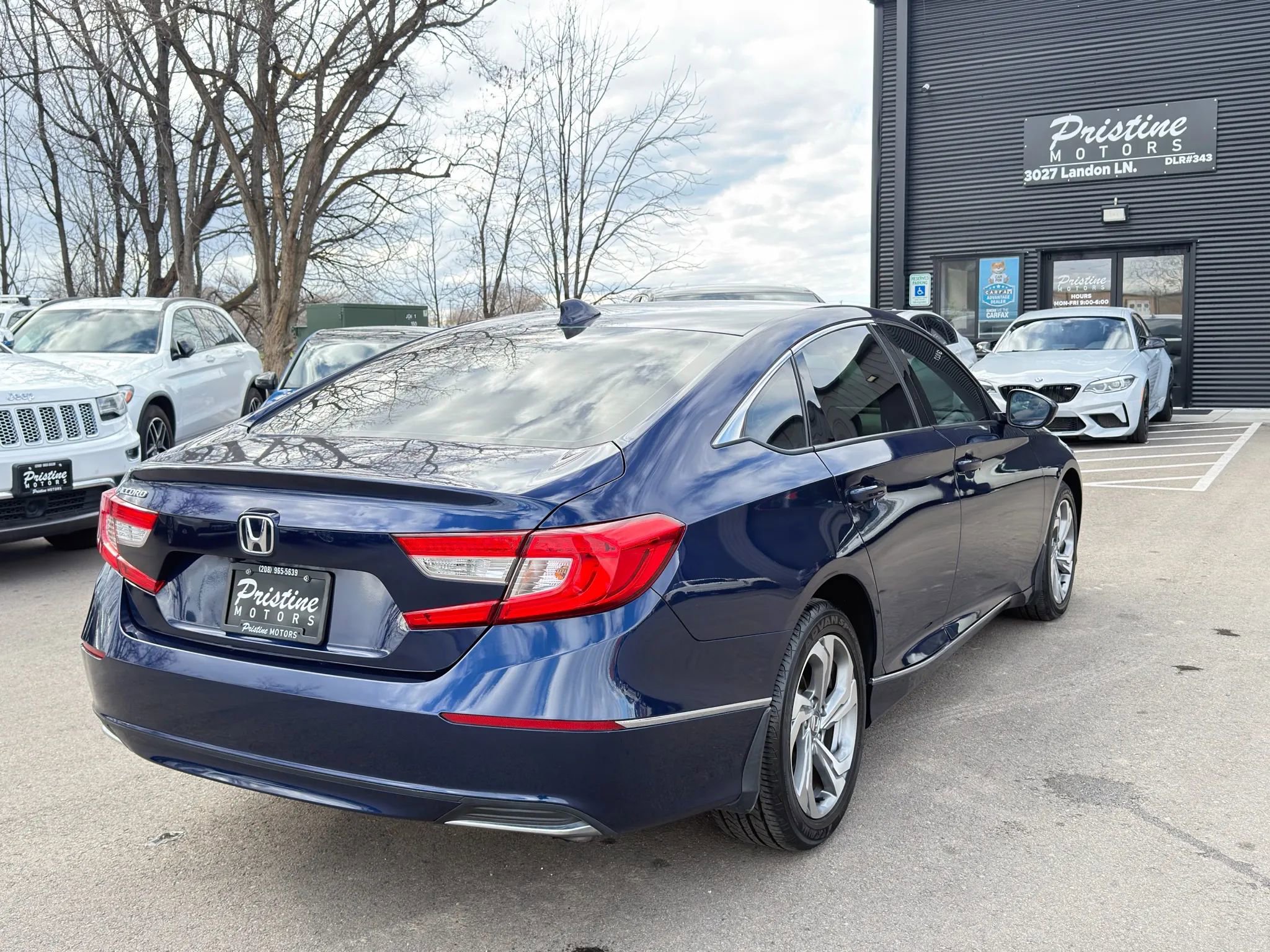 Used 2018 Honda Accord EX image 4