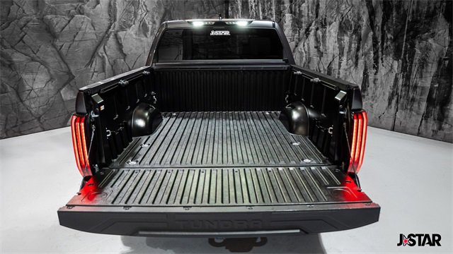 Used 2025 Toyota Tundra Limited image 23