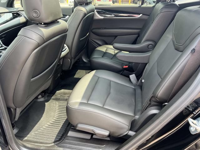 Certified 2023 Cadillac XT6 Premium Luxury w/ Technology Package AWD/4WD image 11