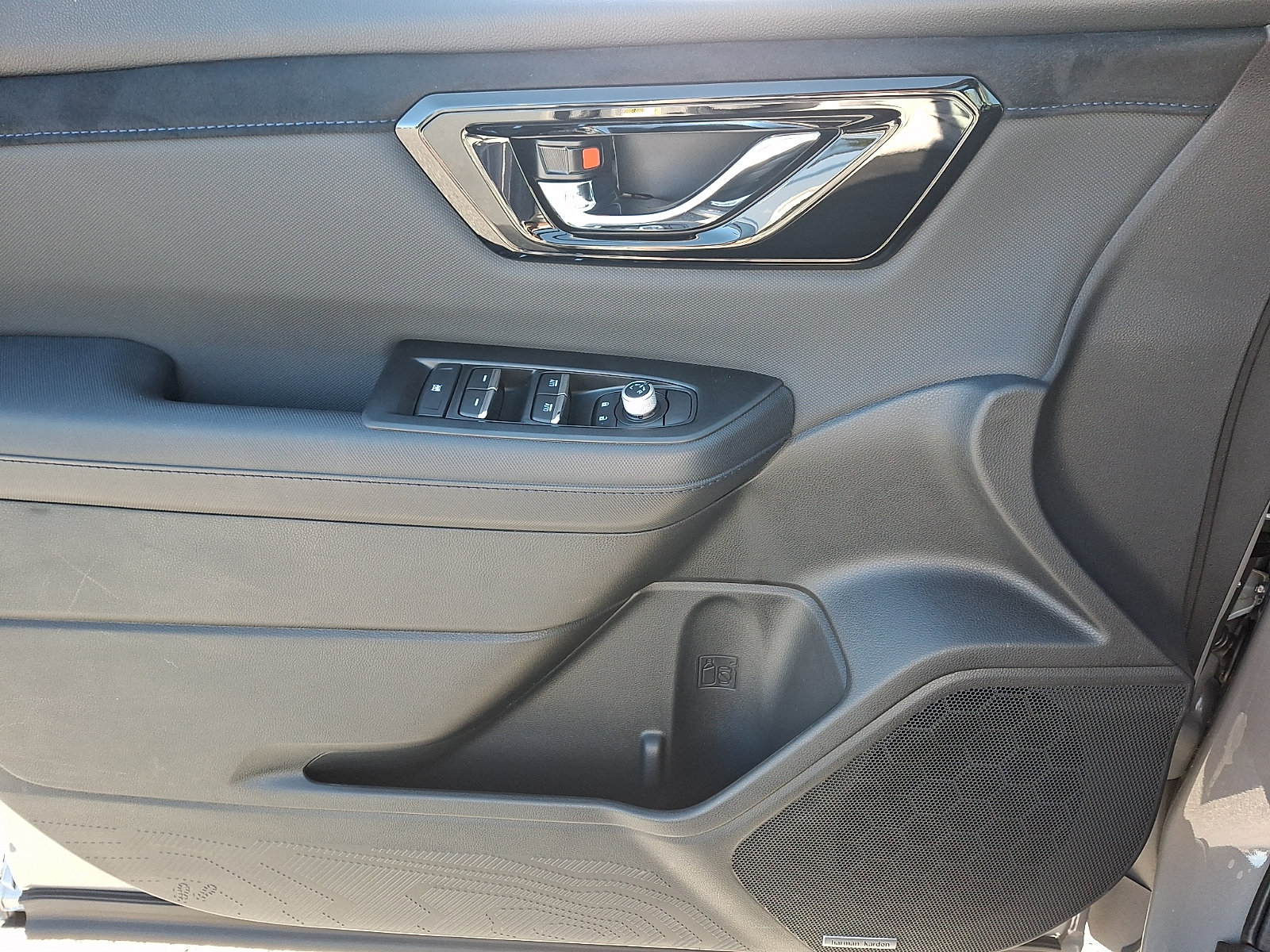 New 2026 Subaru Forester Premium AWD/4WD image 8
