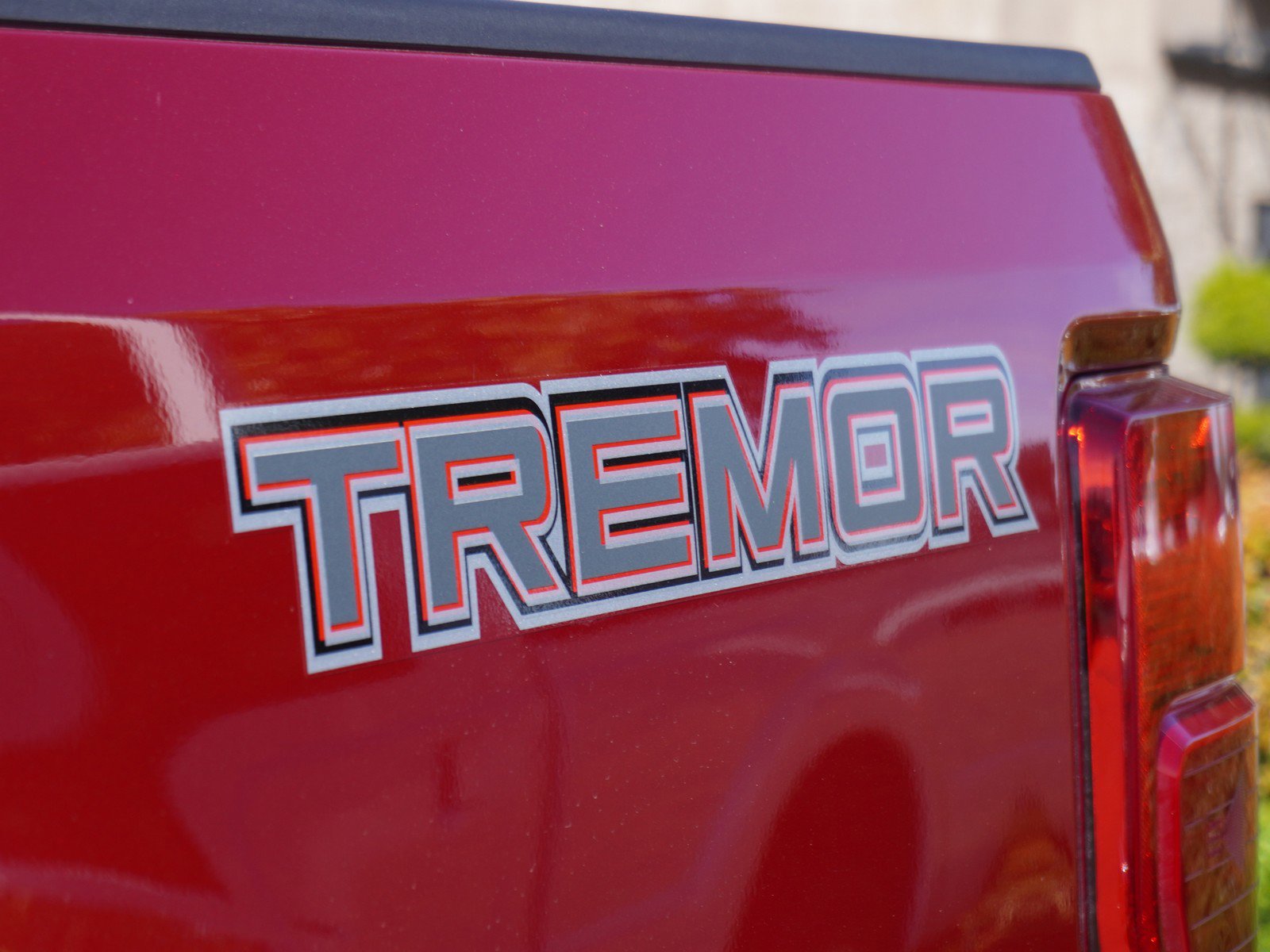 Used 2021 Ford F250 Lariat w/ Tremor Off-Road Package image 11