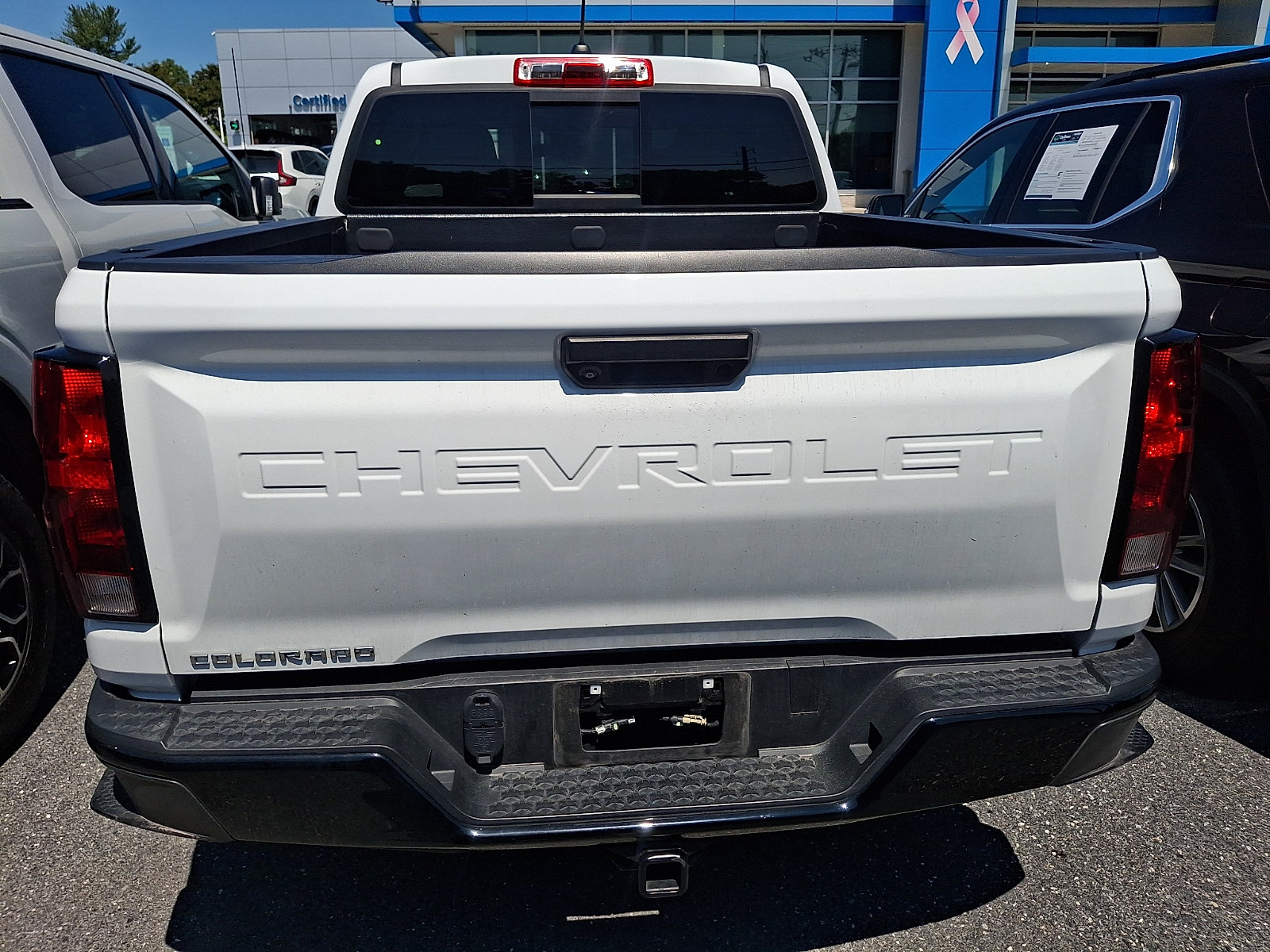 Used 2024 Chevrolet Colorado W/T w/ WT Convenience Package II AWD/4WD image 7