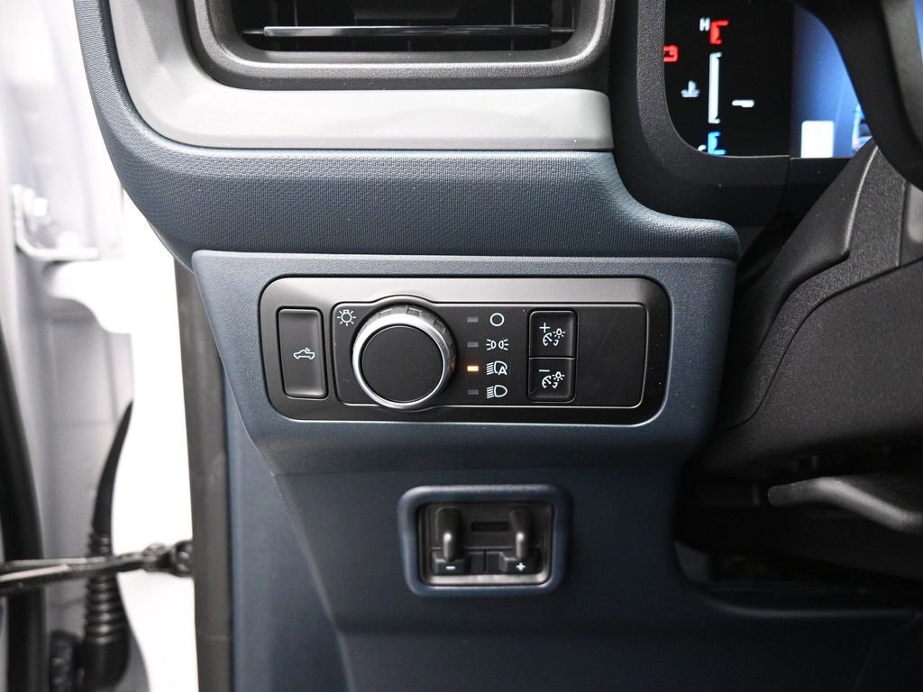 New 2025 Ford Maverick Lariat w/ Black Appearance Package AWD/4WD image 12