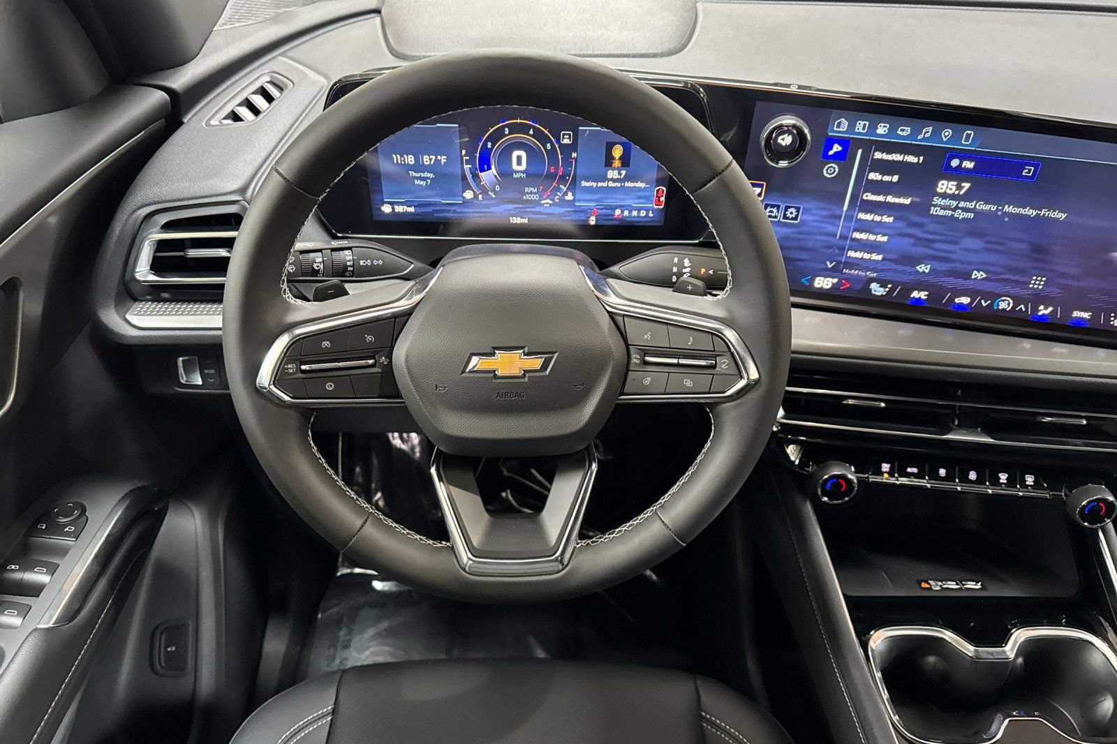 New 2026 Chevrolet Traverse LT w/ Driver Confidence Package FWD image 14