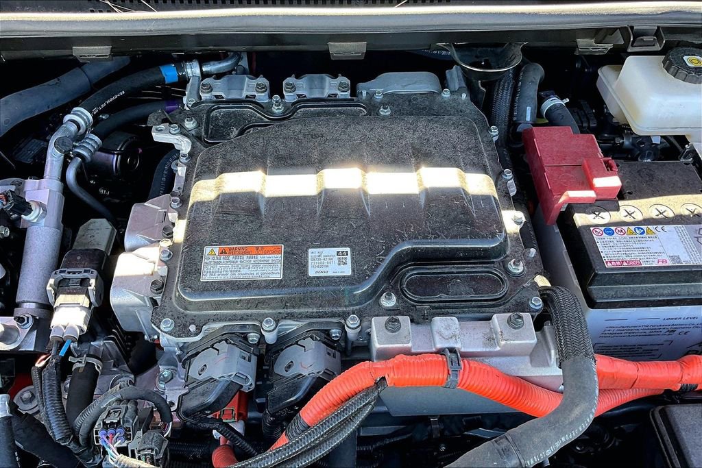 Used 2024 Subaru Solterra Limited image 31