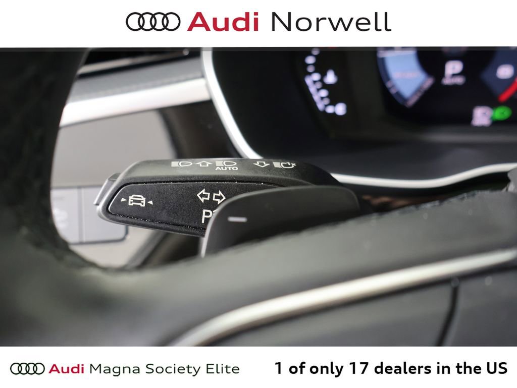 Used 2023 Audi Q3 2.0T Premium w/ Convenience Package AWD/4WD image 28