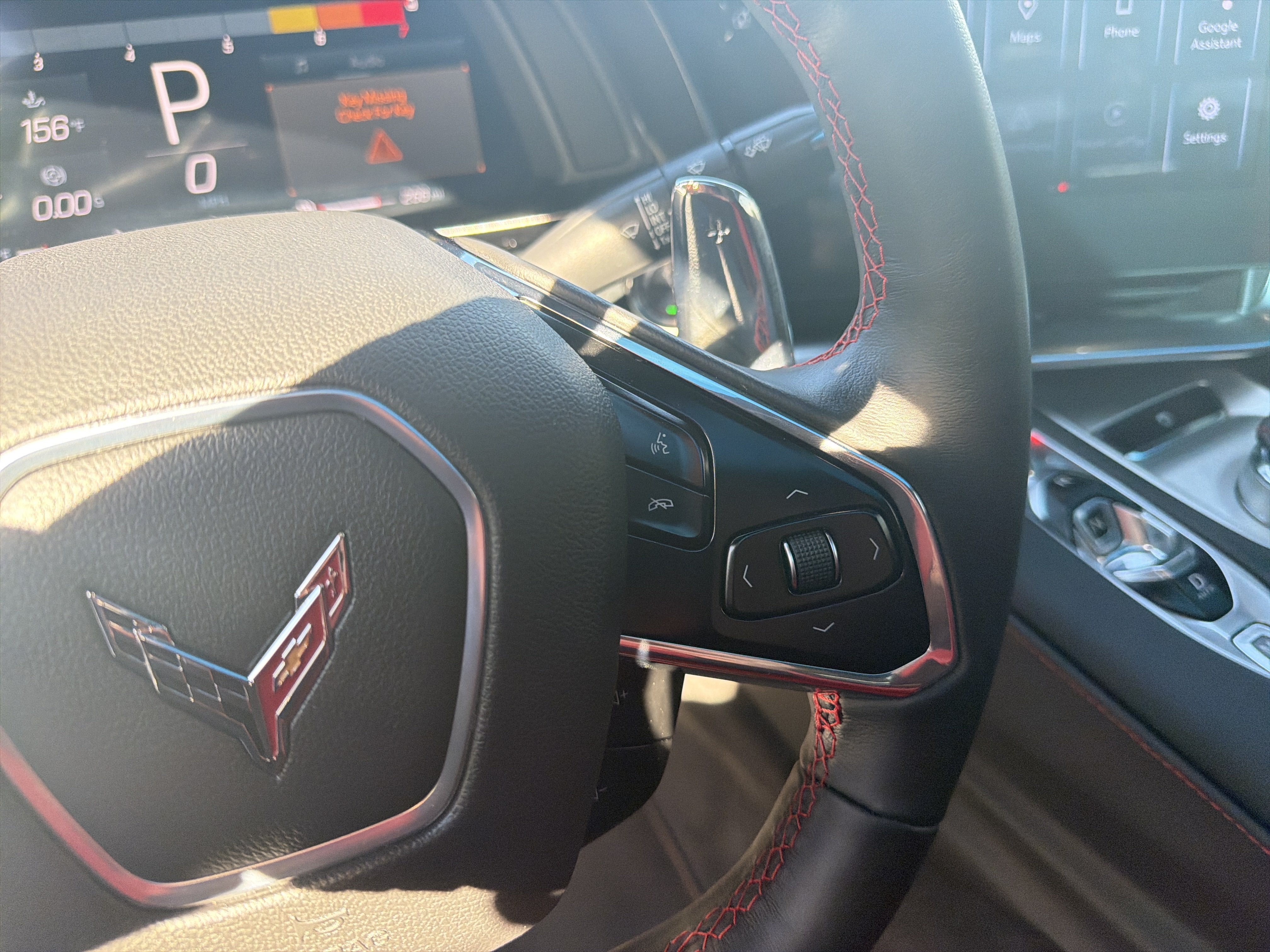 Used 2024 Chevrolet Corvette Stingray Coupe w/ Z51 Performance Package RWD image 20