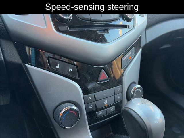 Used 2012 Chevrolet Cruze LT image 13