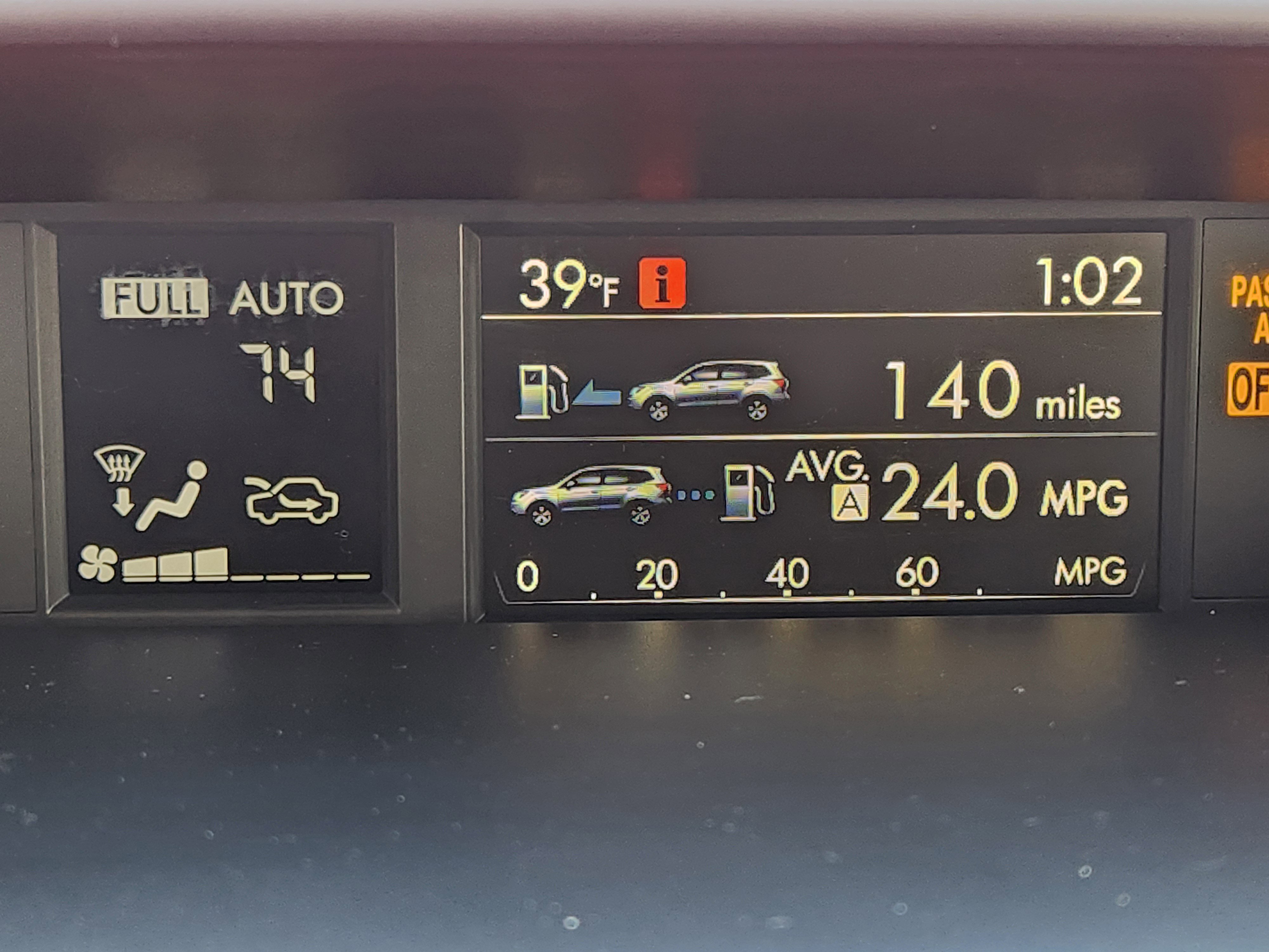 Used 2017 Subaru Forester 2.5i Premium w/ All-Weather Package image 17