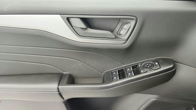New 2026 Ford Escape Active w/ Cold Weather Package image 19