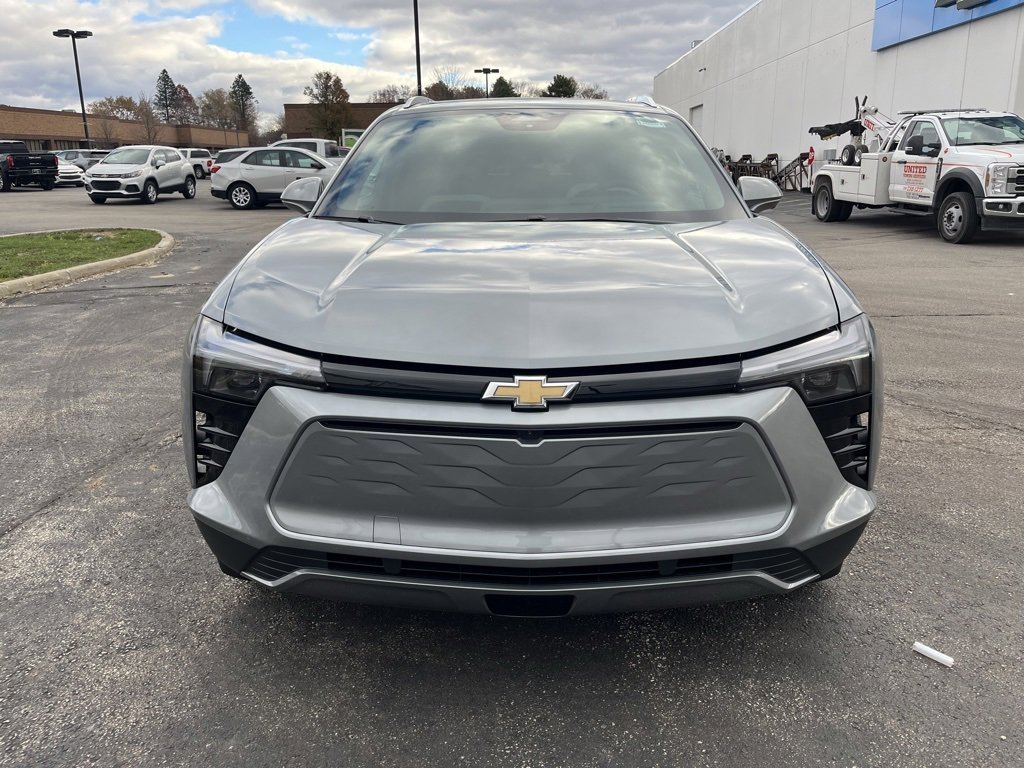 New 2026 Chevrolet Blazer EV LT image 2