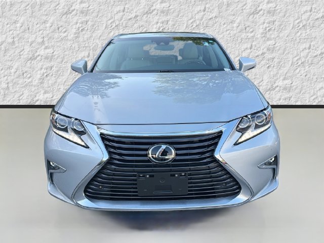 Used 2016 Lexus ES 350 w/ Luxury Package w/Wood Trim FWD image 8
