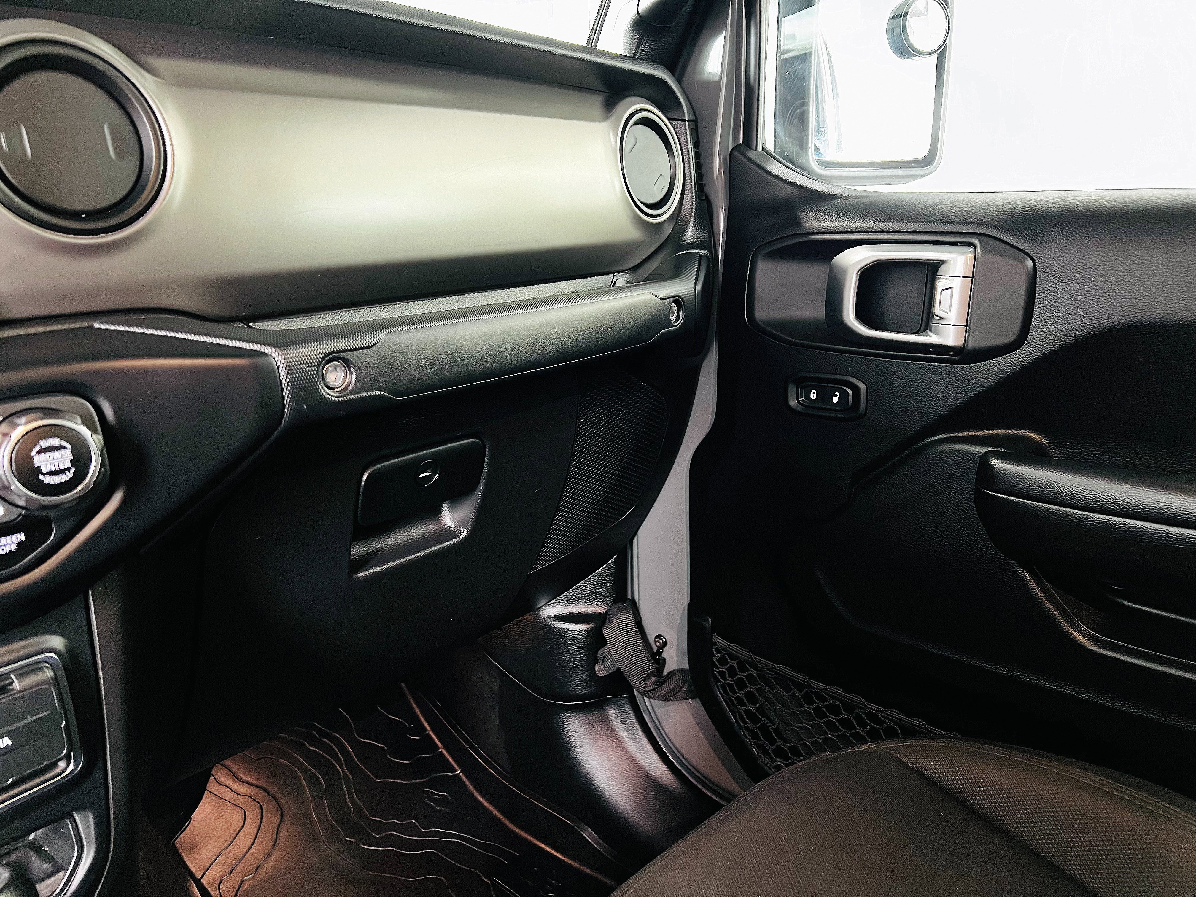 Used 2020 Jeep Gladiator Sport w/ Quick Order Package 24S image 16