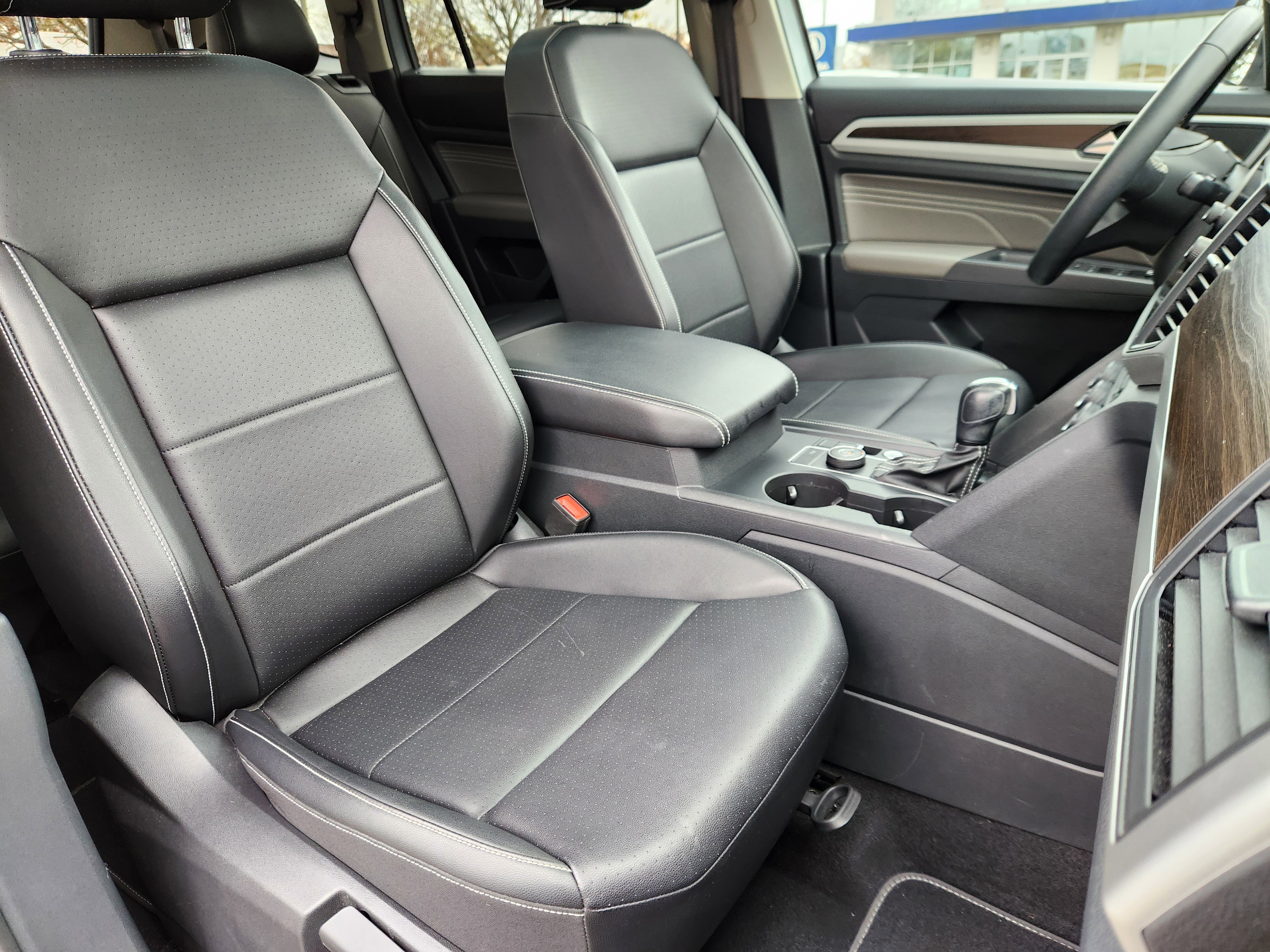 Certified 2021 Volkswagen Atlas SE image 14