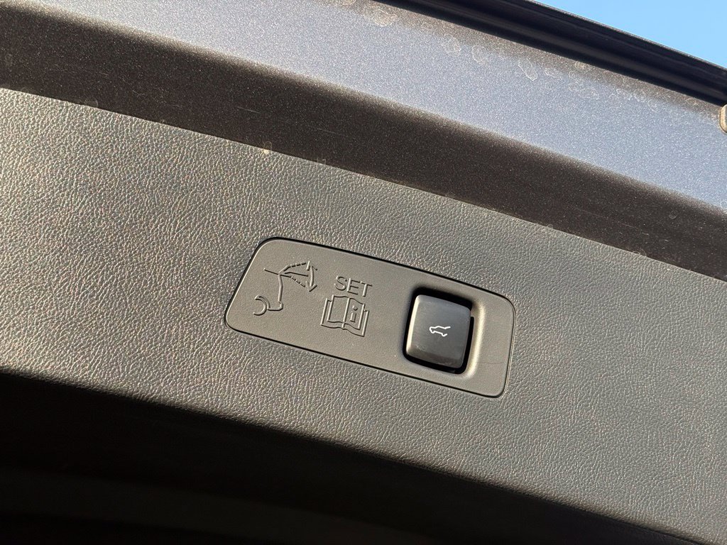 Used 2024 Lincoln Corsair Reserve FWD image 10