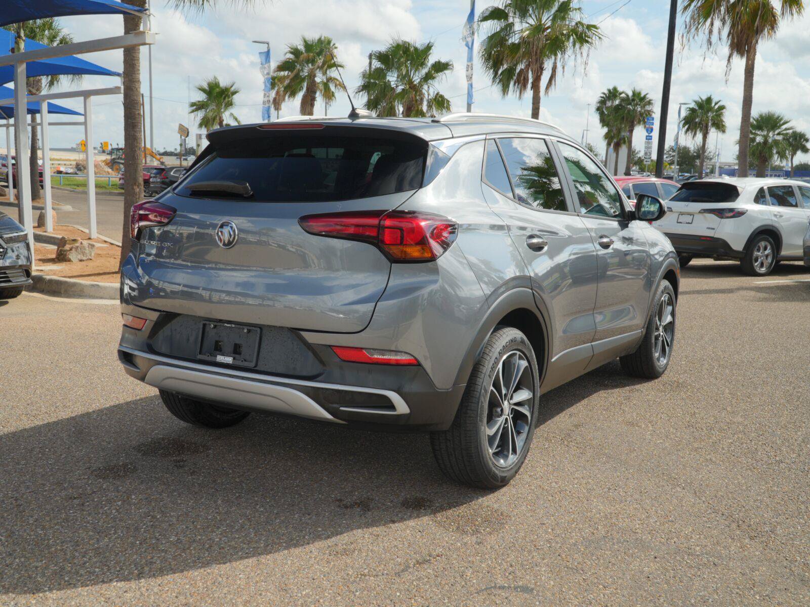 Used 2021 Buick Encore GX Select FWD image 9