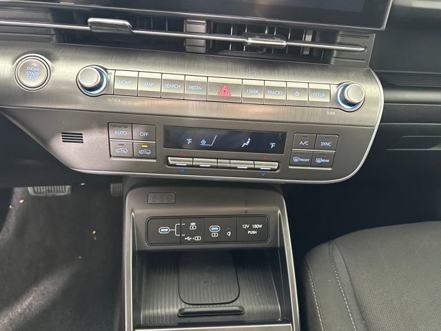 Used 2024 Hyundai Kona SEL w/ Convenience Package image 23