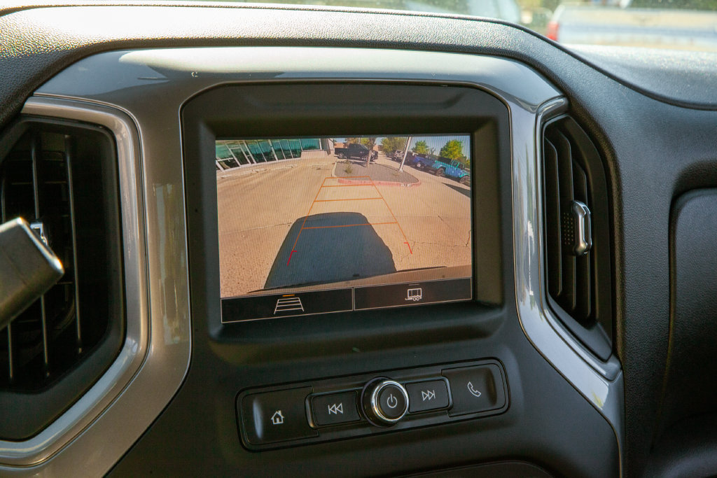 Used 2022 Chevrolet Silverado 1500 Custom AWD/4WD image 13