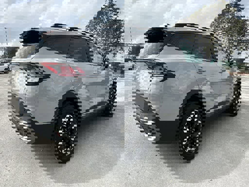 Certified 2024 Kia Sportage X-Line w/ X-Line Premium Package image 8