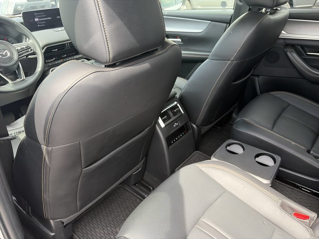 Used 2024 MAZDA CX-90 3.3 Turbo w/ Preferred Plus AWD/4WD image 26