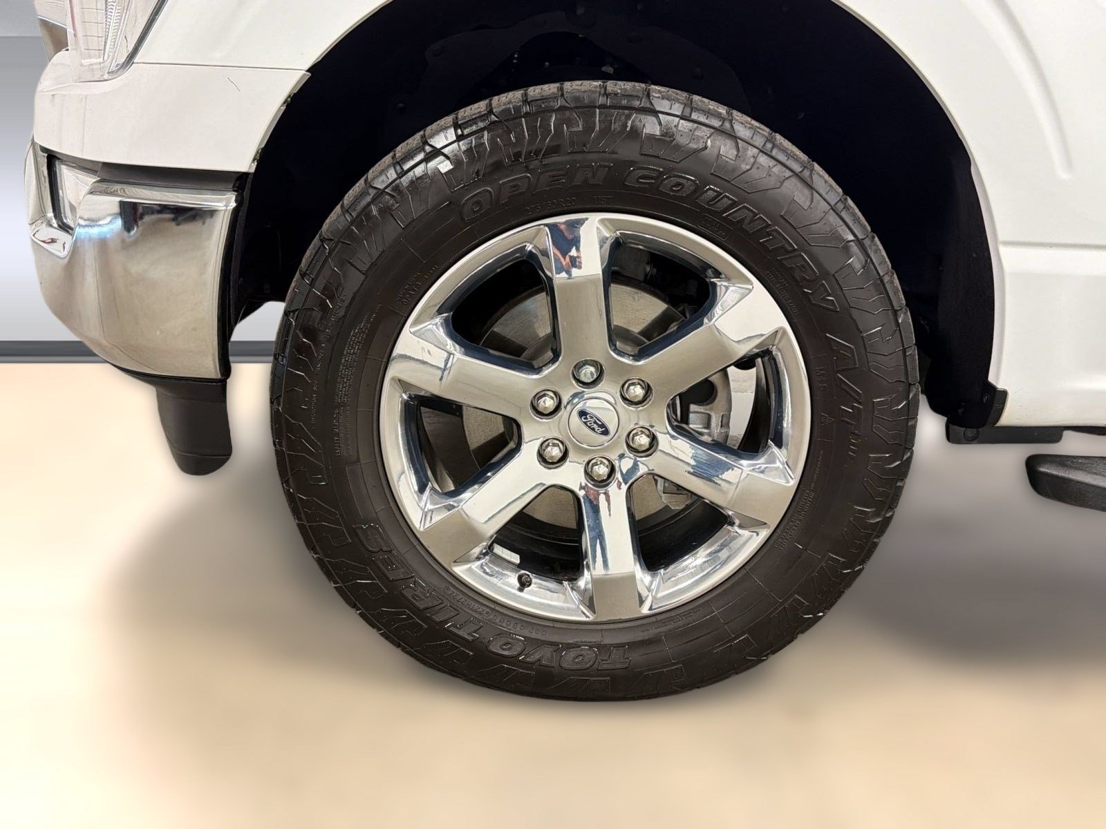 Used 2023 Ford F150 XLT w/ Equipment Group 301A Mid AWD/4WD image 12