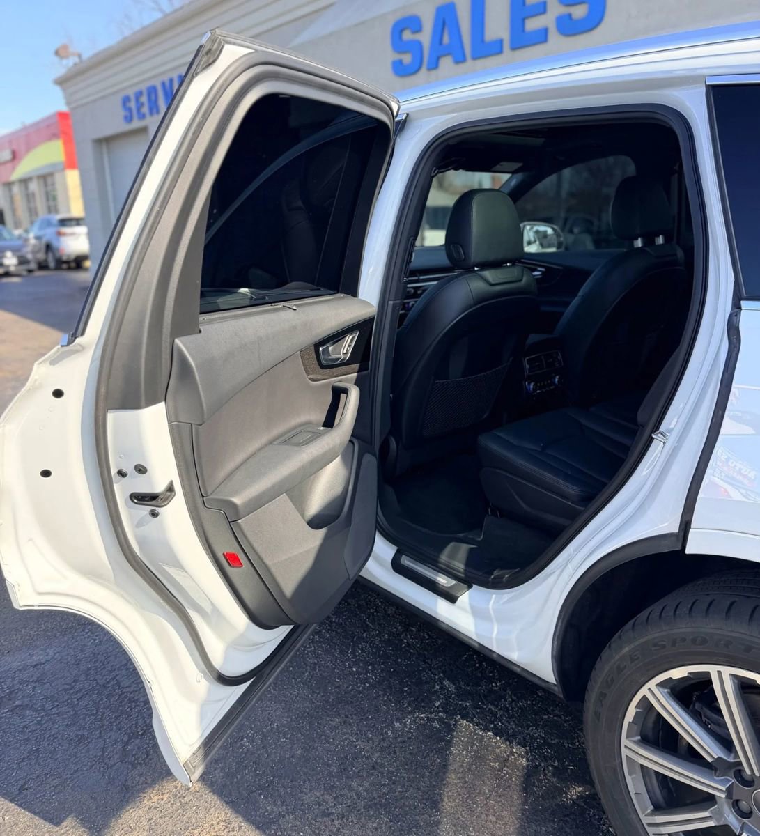 Used 2017 Audi Q7 3.0T Premium Plus w/ Premium Plus Package image 10