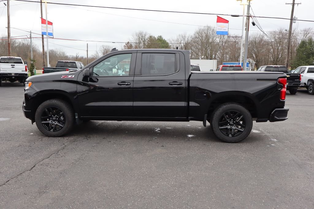 Used 2023 Chevrolet Silverado 1500 RST w/ Z71 Off-Road Package image 24