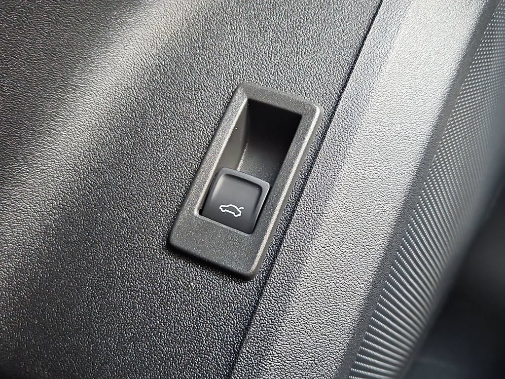 New 2026 Audi SQ5 Premium Plus AWD/4WD image 16