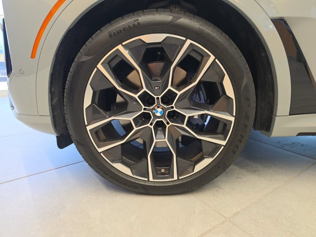 Used 2026 BMW X7 xDrive40i w/ Executive Package AWD/4WD image 85