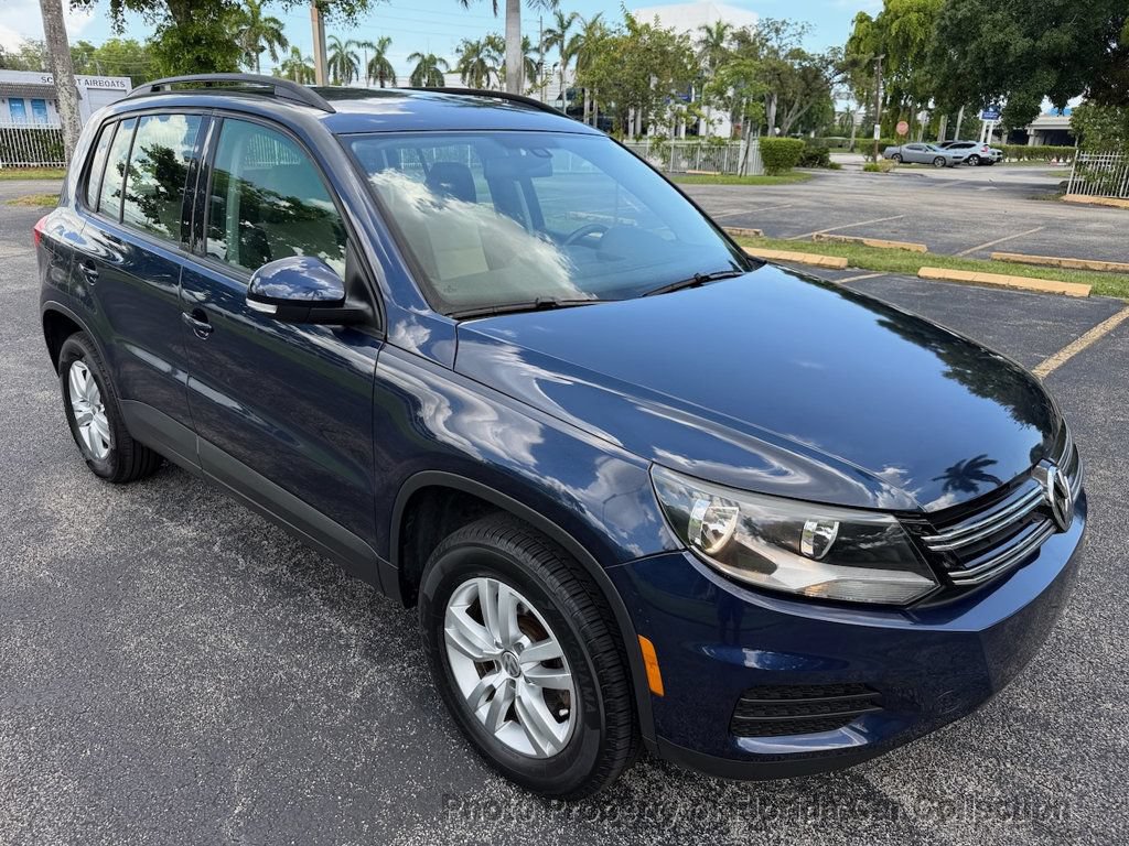 Used 2016 Volkswagen Tiguan S FWD image 2
