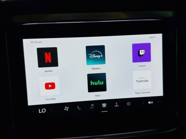 Used 2022 Tesla Model X Plaid AWD/4WD image 22