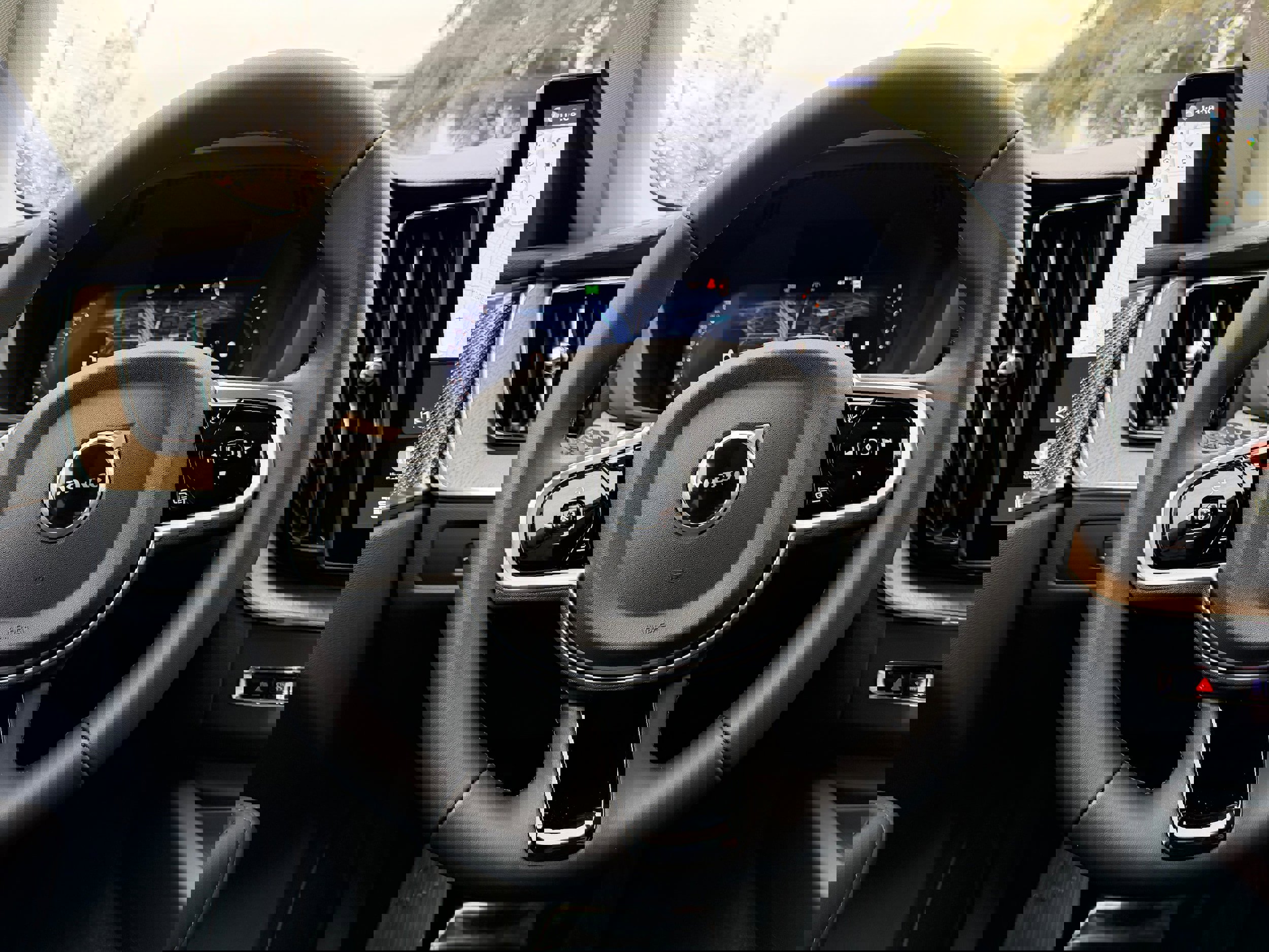 New 2026 Volvo XC60 B5 Ultra w/ Protection Package Premier image 14