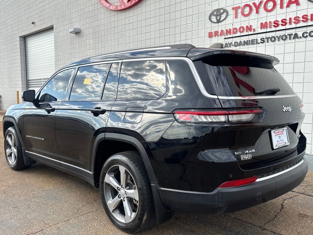 Used 2021 Jeep Grand Cherokee L Limited w/ MOPAR Finishing Package image 3