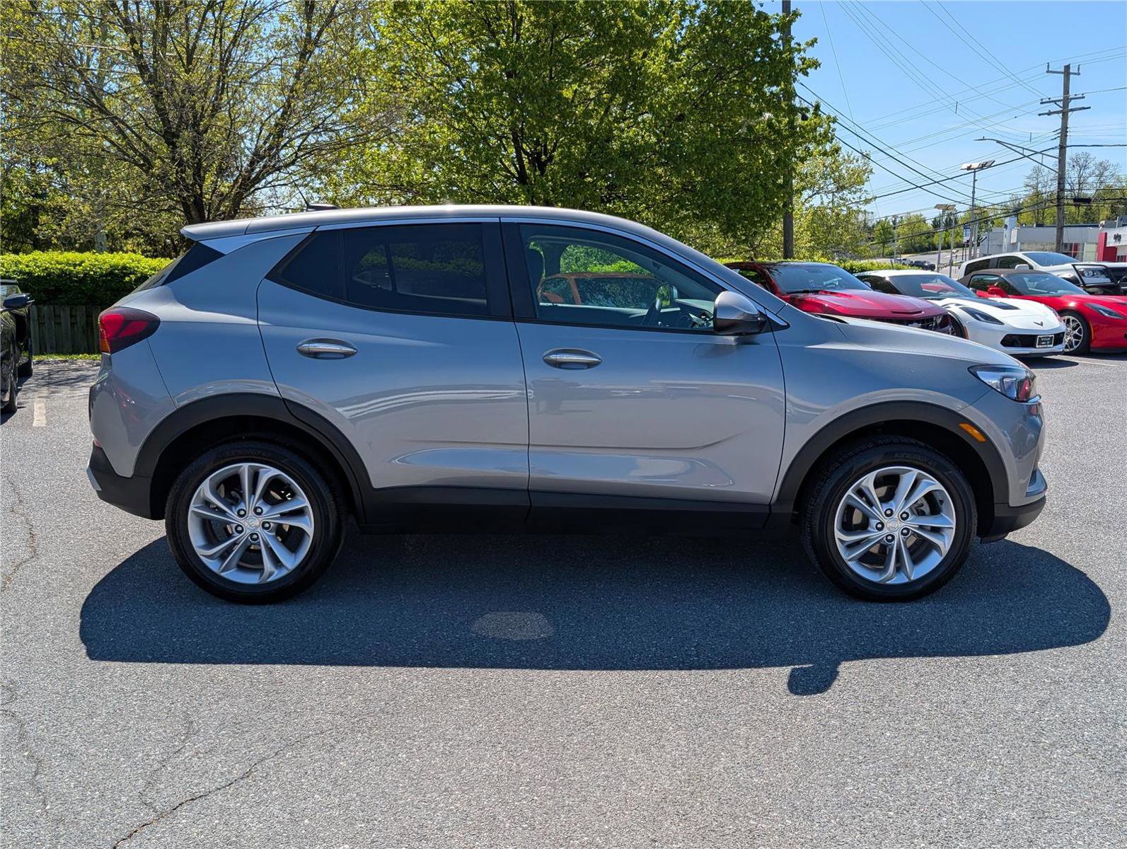 Used 2023 Buick Encore GX Preferred w/ Cold Weather Comfort Package image 6