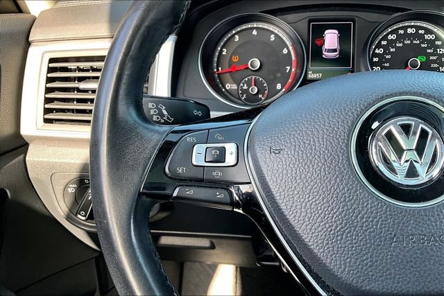 Used 2019 Volkswagen Atlas SE w/ Panoramic Sunroof Package FWD image 11