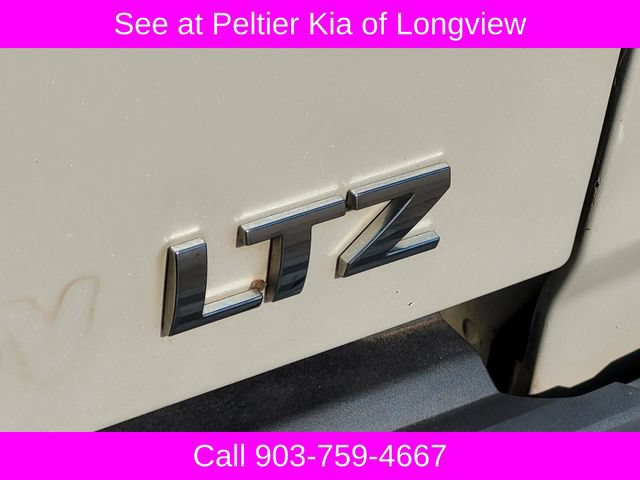 Used 2009 Chevrolet Silverado 1500 LTZ w/ White Diamond Edition AWD/4WD image 9