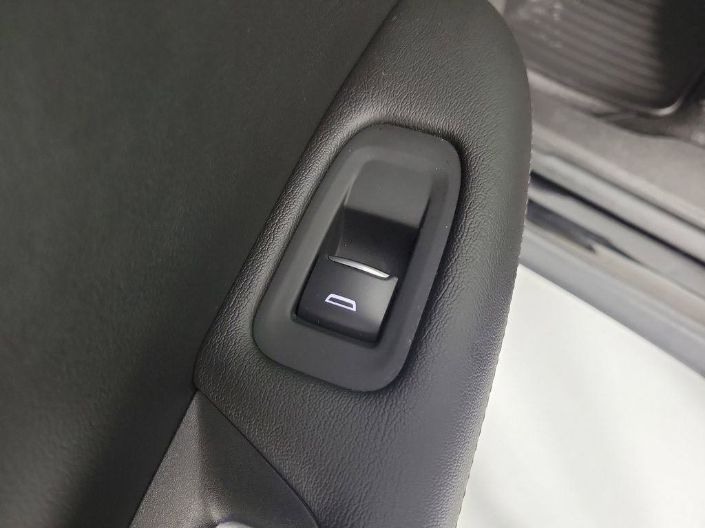 Certified 2023 Cadillac XT5 Luxury image 14