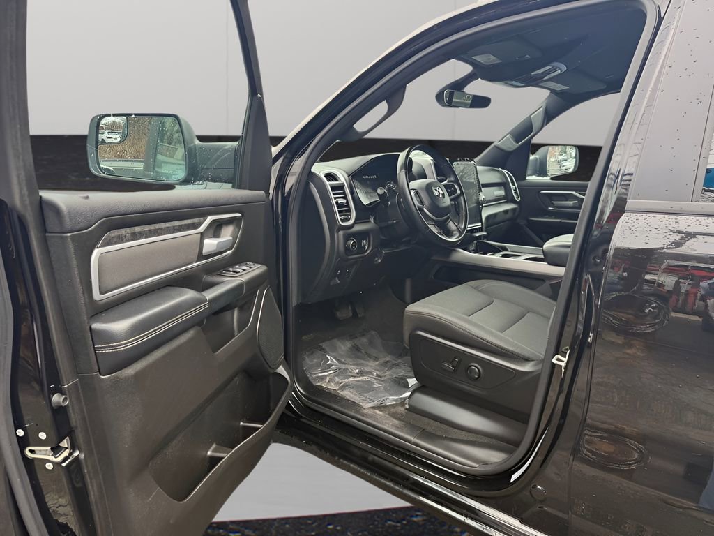 Used 2023 RAM 1500 Big Horn image 15