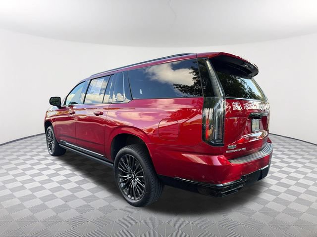 Used 2025 Cadillac Escalade ESV Sport Platinum RWD image 7