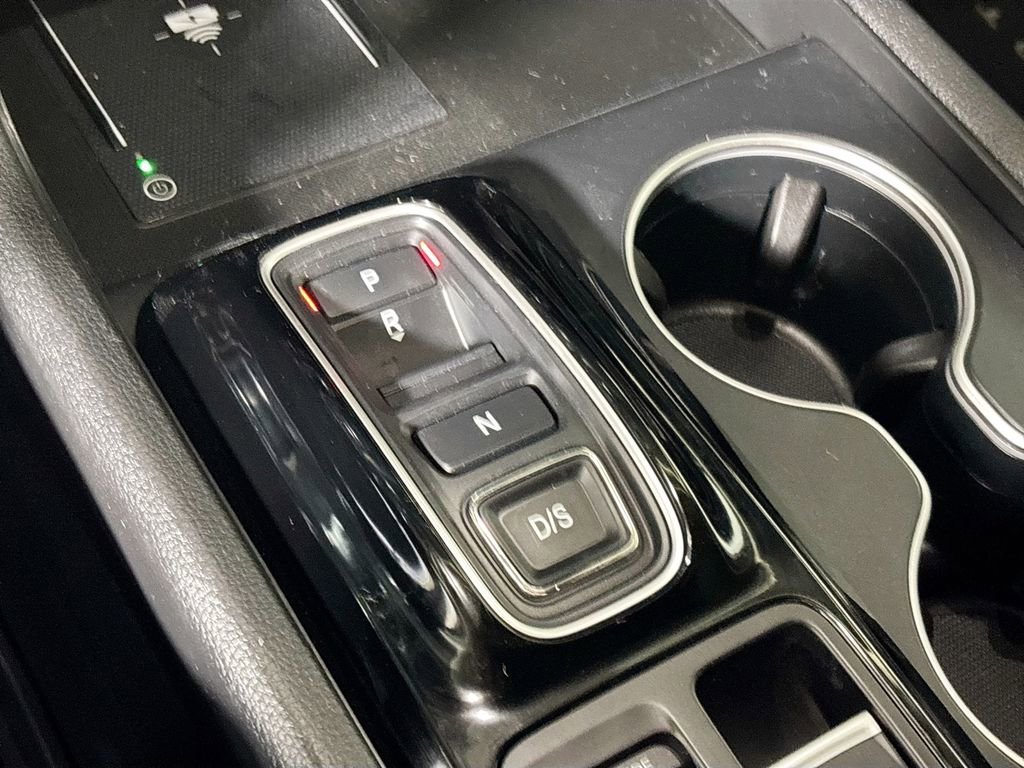 Used 2023 Honda Pilot Elite image 18