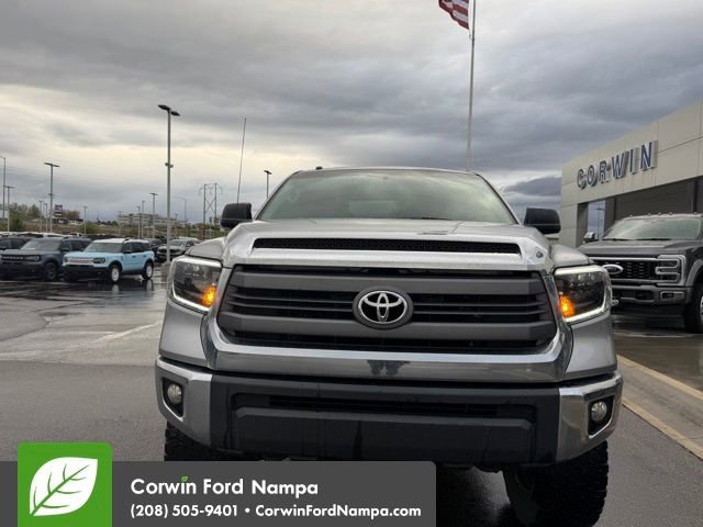 Used 2014 Toyota Tundra SR5 w/ SR5 Upgrade Package image 2