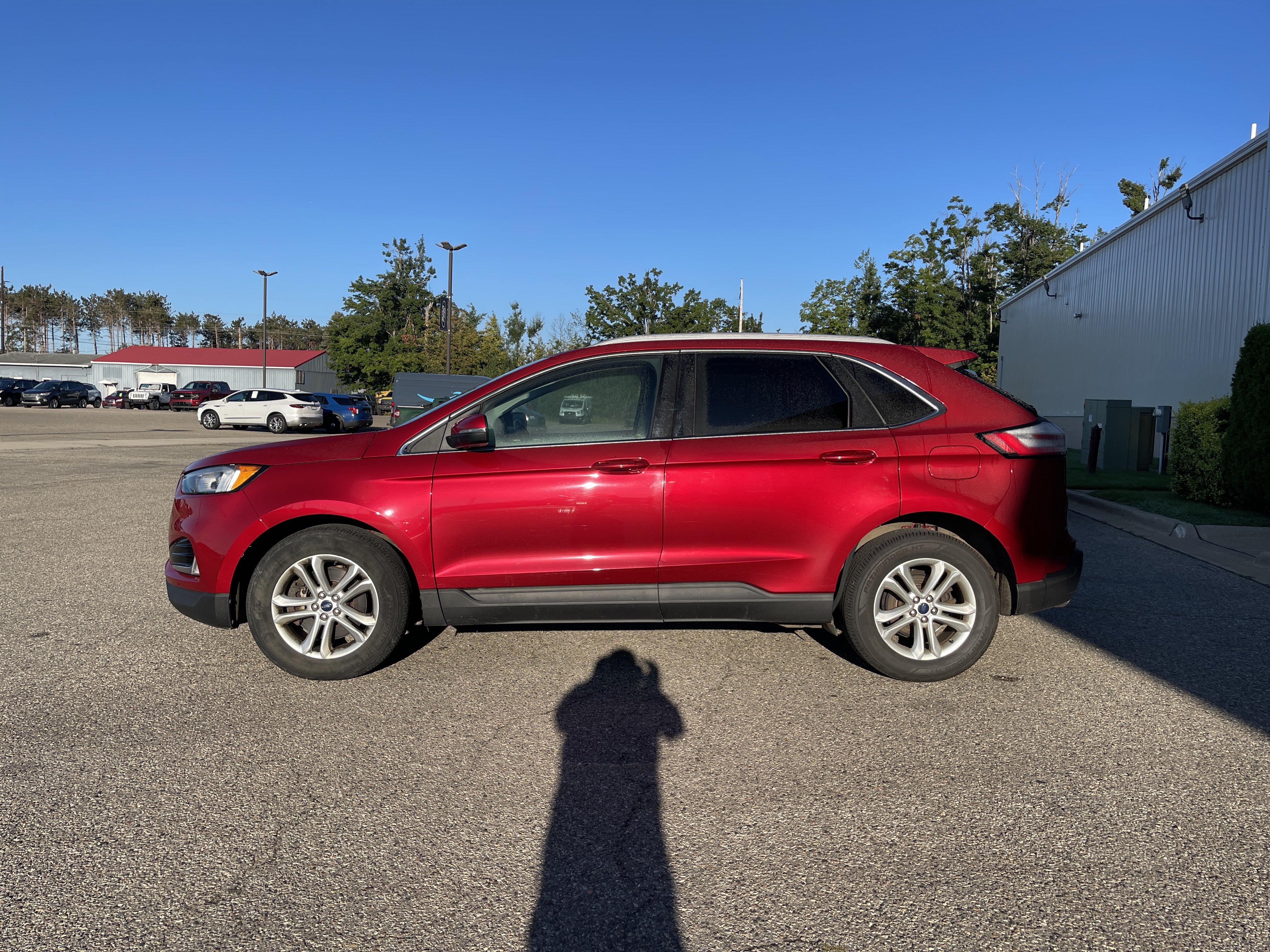 Used 2020 Ford Edge SEL w/ Convenience Package AWD/4WD image 7