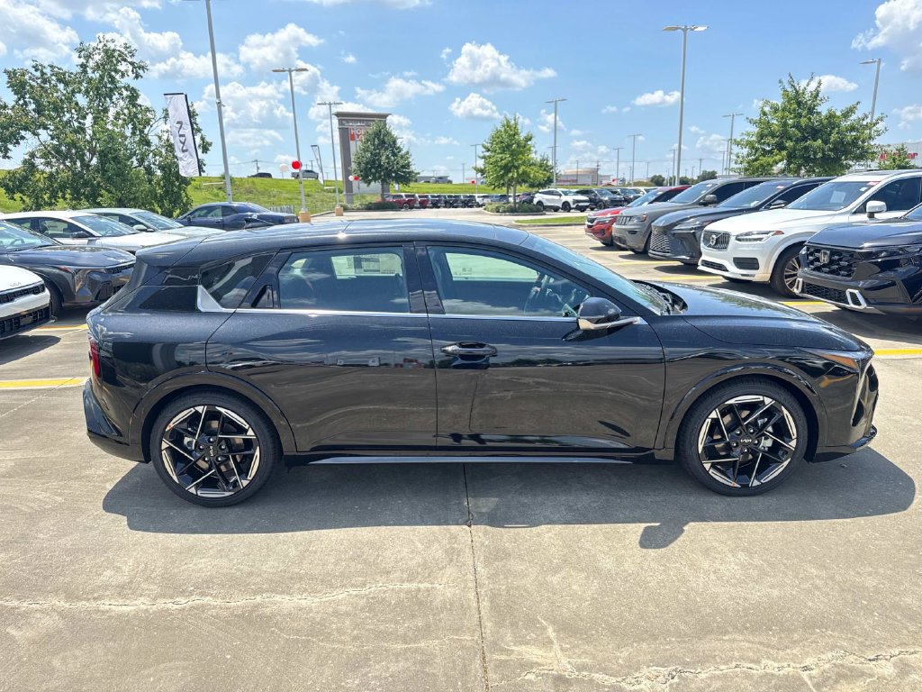 New 2026 Kia K4 GT-Line Turbo w/ GT-Line Premium Package FWD image 9