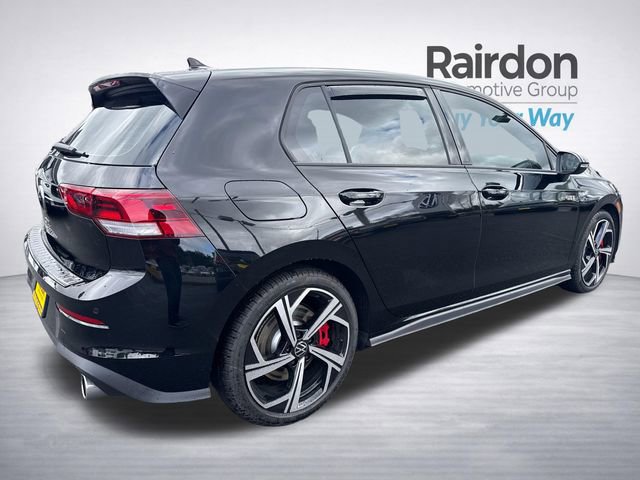 Used 2025 Volkswagen GTI SE image 9