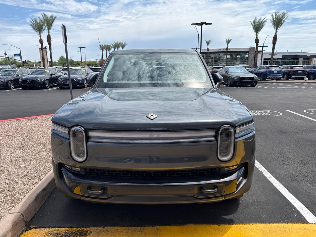 Used 2026 Rivian R1T Premium AWD/4WD image 2