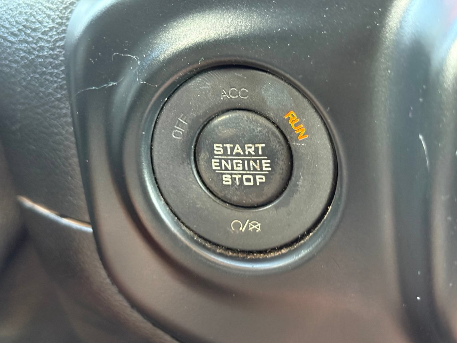 Used 2018 Jeep Wrangler Rubicon AWD/4WD image 17